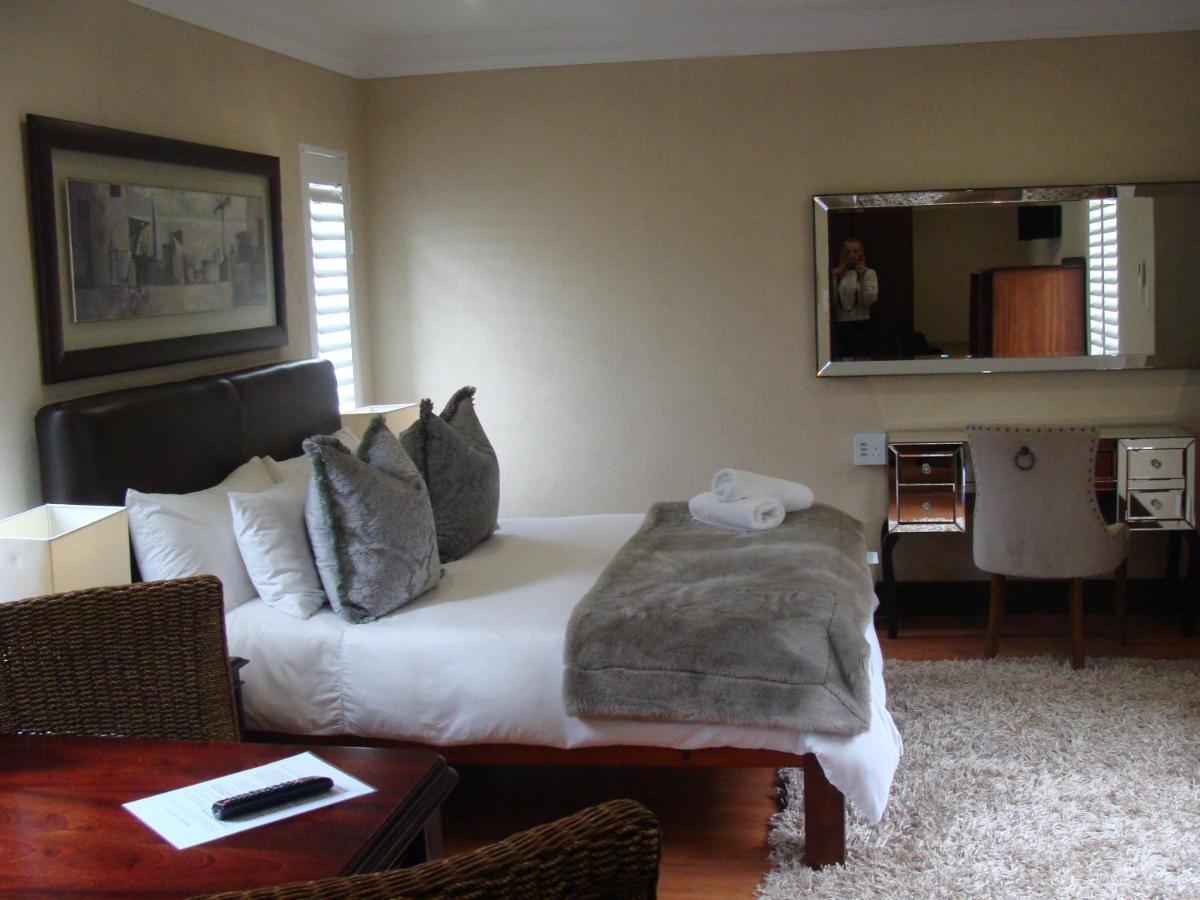 Swanepoel Guesthouse & Suites Jeffreysbugten Eksteriør billede